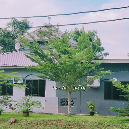 Homestay Dar Al - Jufry Musliim Only Kuantan Exterior photo